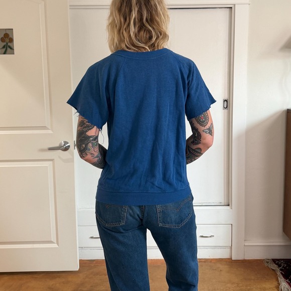 Vintage 1970s Sigma Gamma Chi Fraternity blue cut off sweatshirt - Picture 3 of 4